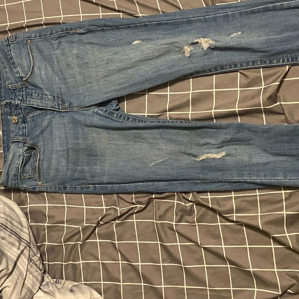 Mid Wash Sam’s Club Rip On Knee Jeans w/ Double Button